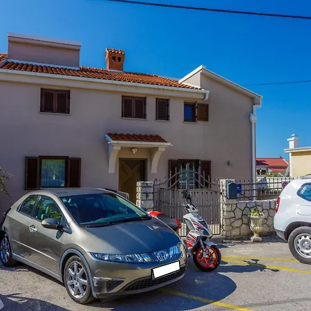 Damir Bocno With Parking Near Center Crikvenica